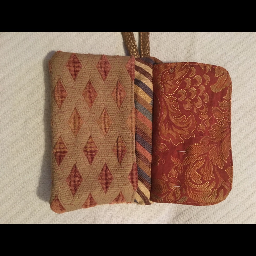 Cute Clutch/Wristlet